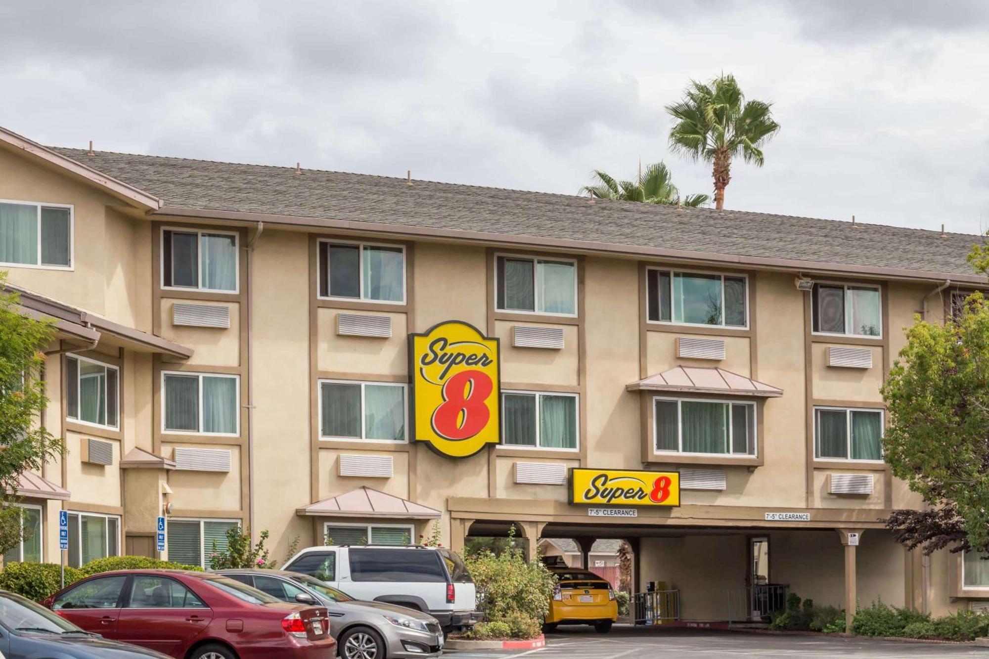 Super 8 By Wyndham Sacramento Hotel Carmichael Екстериор снимка