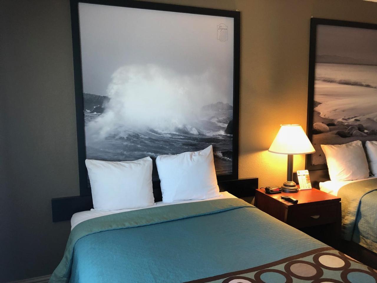 Super 8 By Wyndham Sacramento Hotel Carmichael Екстериор снимка